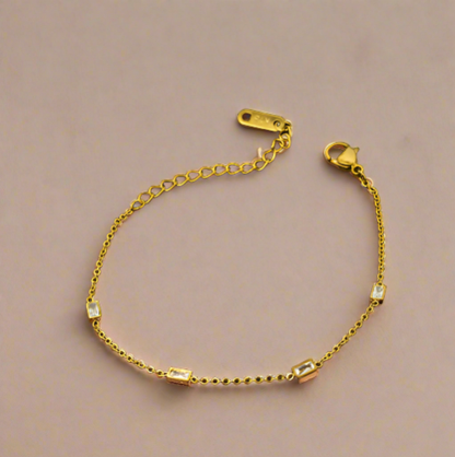 Crista Bracelet