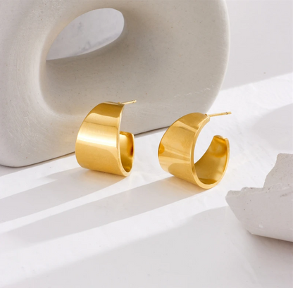 Abbraccio Earrings